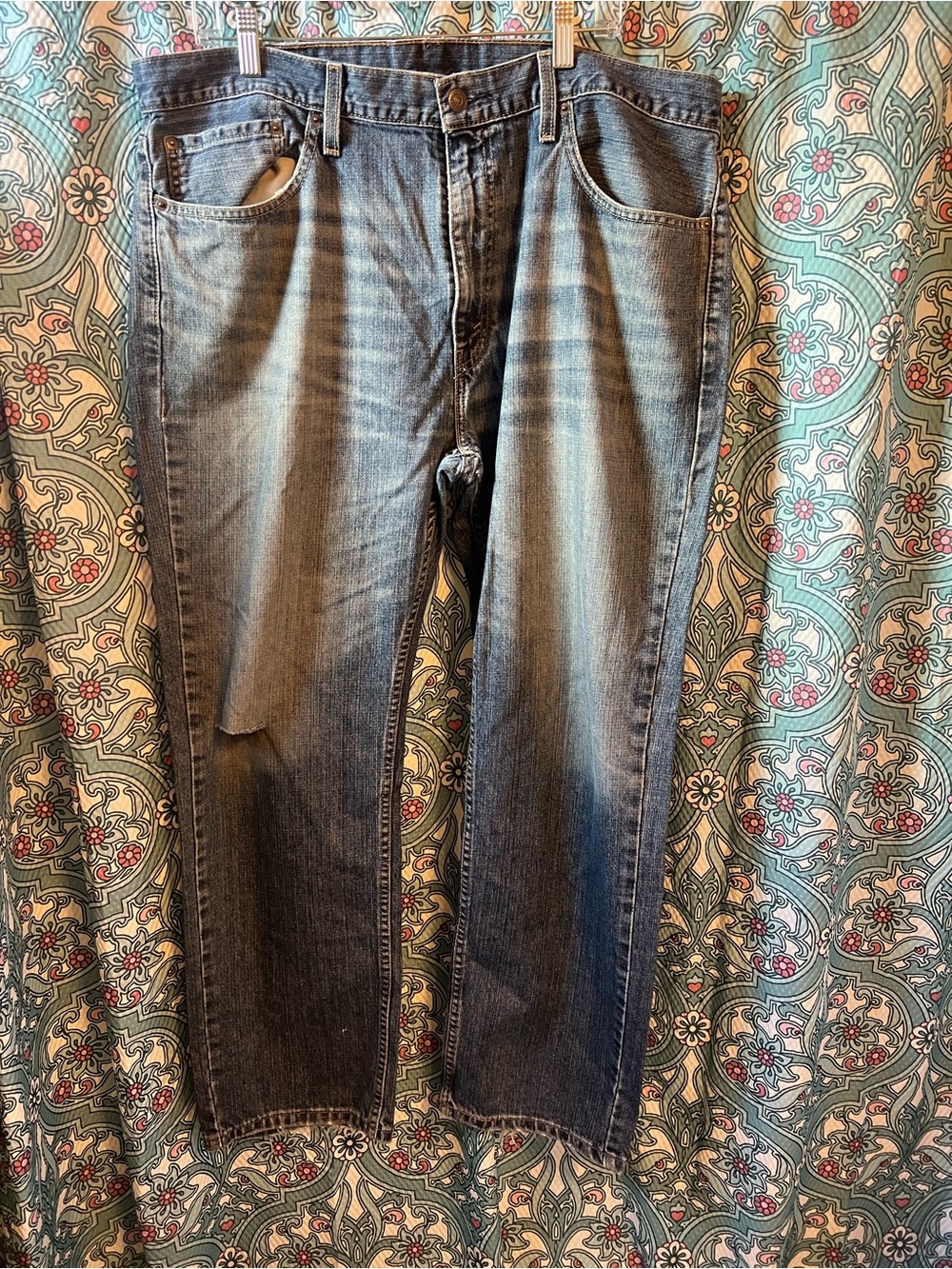 Levi's Men's Faded Blue Straight Jeans